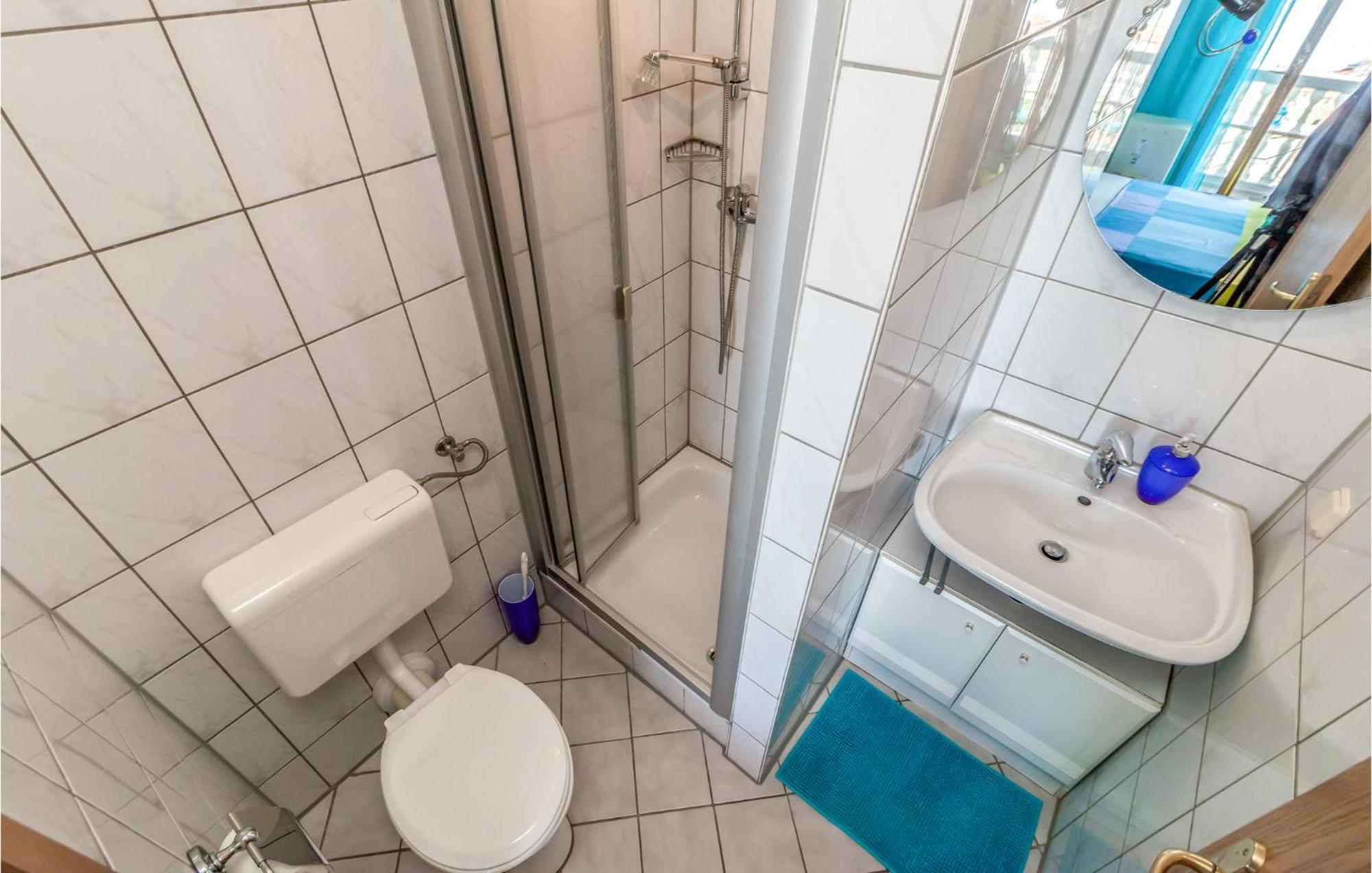 1 Bedroom Cozy Apartment In Crikvenica Bagian luar foto